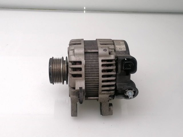 Alternator 373002A900 HYUNDAI