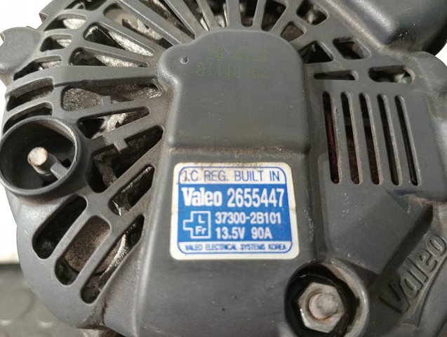 Alternator 373002B101 HYUNDAI