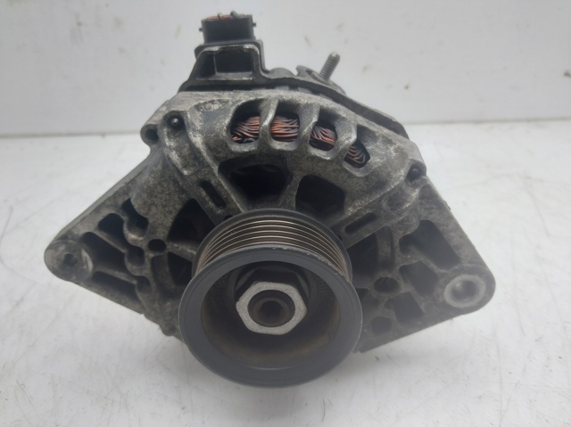 Alternator 373002B101 HYUNDAI