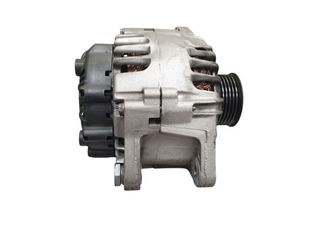 Alternator 373002B600 HYUNDAI