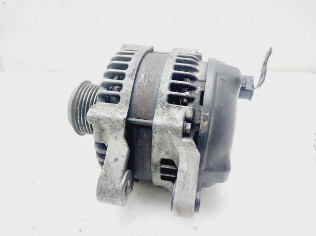 Alternator 373002F100 HYUNDAI