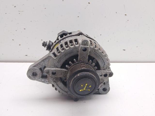 Alternator 373002F200 HYUNDAI