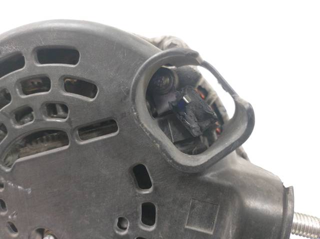 Alternator 373002F300 HYUNDAI