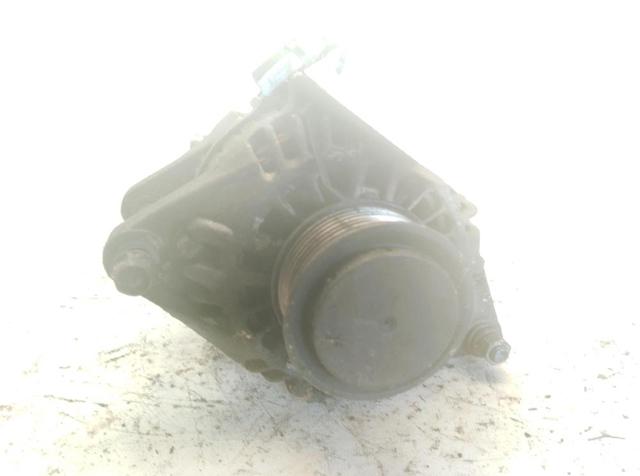Alternator 373004A001 HYUNDAI