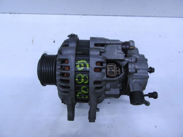 Alternator 373004A110 HYUNDAI