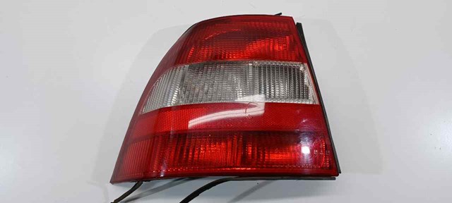 Lampa zespolona tylna lewa 37370748 OPEL