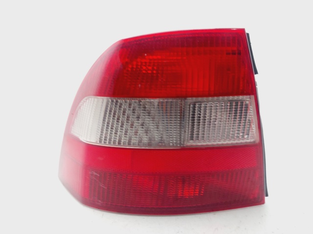 Lampa zespolona tylna lewa 37370748 OPEL