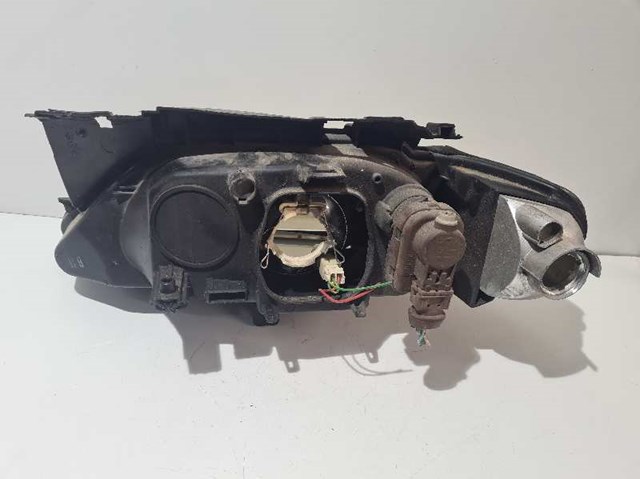 Reflektor prawy 37540748D PEUGEOT