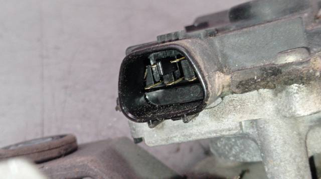 Silniczek wycieraczki szyby przedniej 3811065J00 SUZUKI