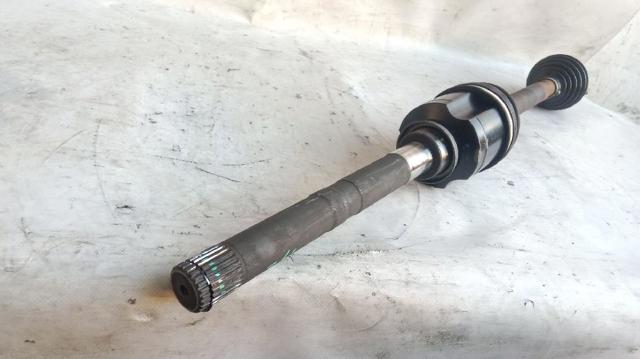 Półoś napędowa przednia prawa Mitsubishi Outlander CWW