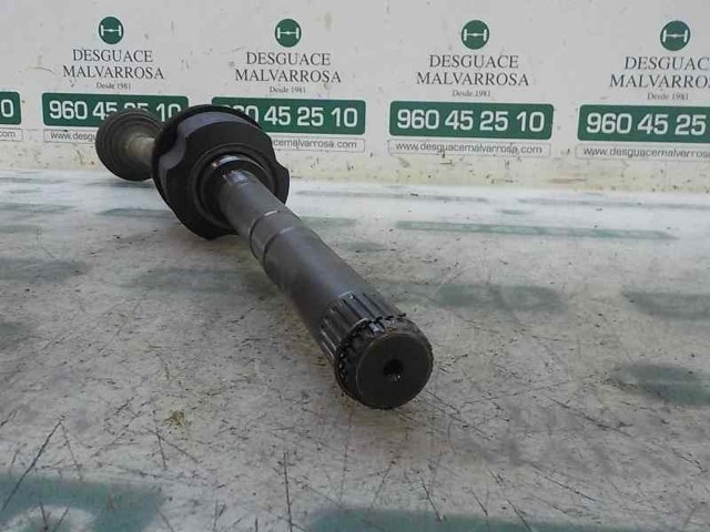 Półoś napędowa przednia prawa Mitsubishi Outlander CWW