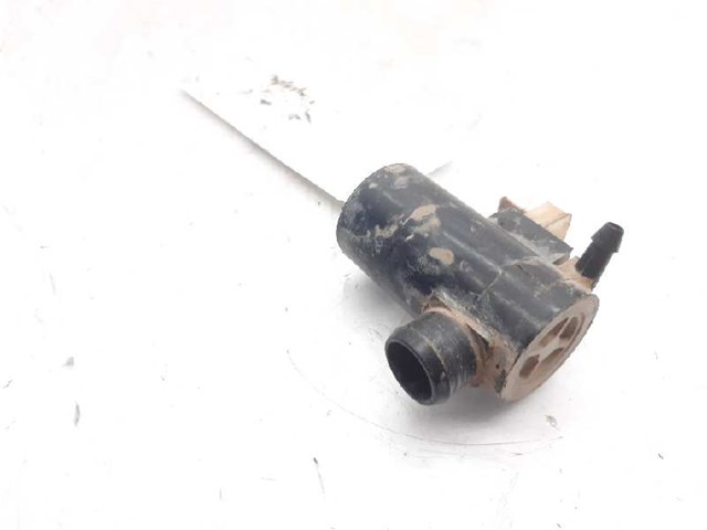 Pompka spryskiwacza szyby przedniej 3841065J00000 SUZUKI