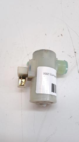 Pompka spryskiwacza szyby przedniej 3841070B20 SUZUKI