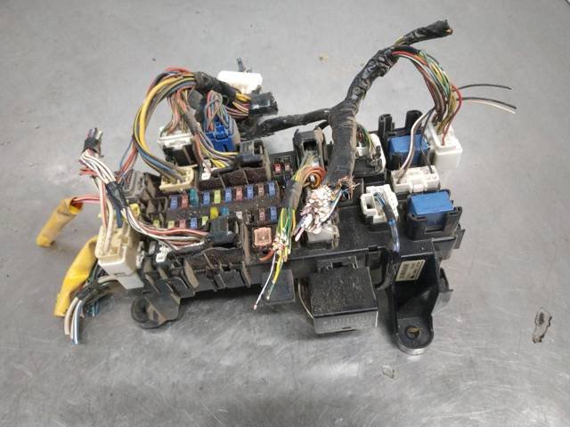 Przekaźnik kierunkowskazów Suzuki Swift 3 RS