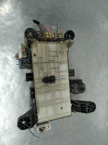 Przekaźnik kierunkowskazów Suzuki Swift 3 RS