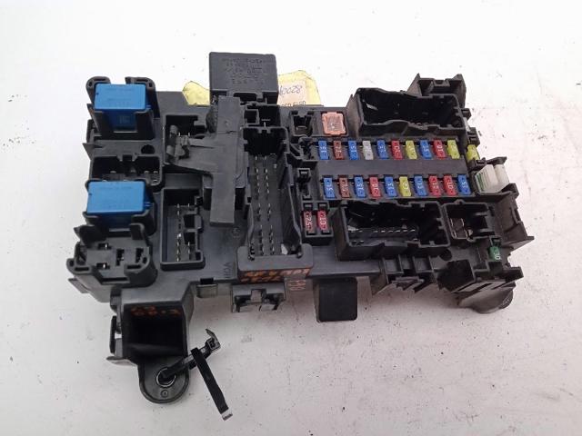 Przekaźnik kierunkowskazów Suzuki Swift 3 RS