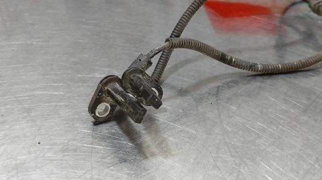 Czujnik ABS przedni 39002171 OPEL