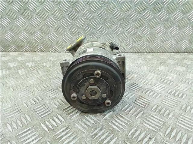 Sprężarka klimatyzacji 39006351 OPEL