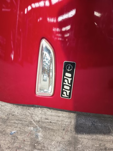 Błotnik przedni prawy Opel Astra