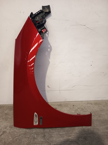 Błotnik przedni prawy Opel Astra