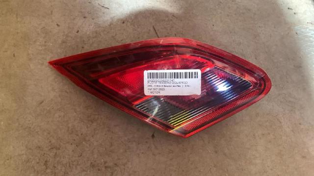Lampa zespolona tylna lewa wewnętrzna 39012623 OPEL