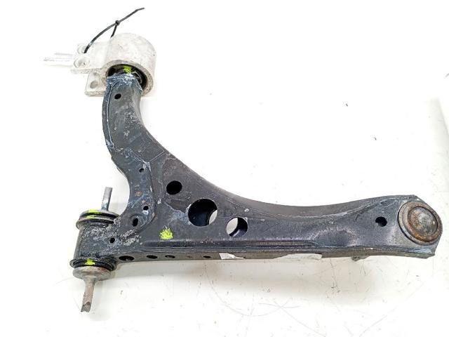 Wahacz zawieszenia przedniego dolny prawy 39021473 OPEL