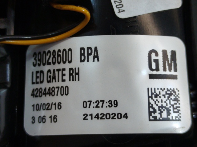 39028600 Opel