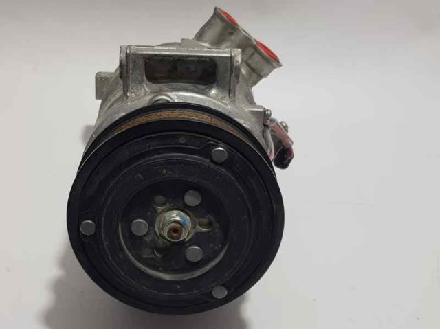 Sprężarka klimatyzacji 39034464 OPEL