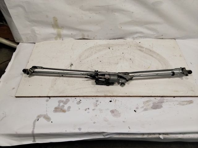 Mechanizm wycieraczek 39034606 OPEL