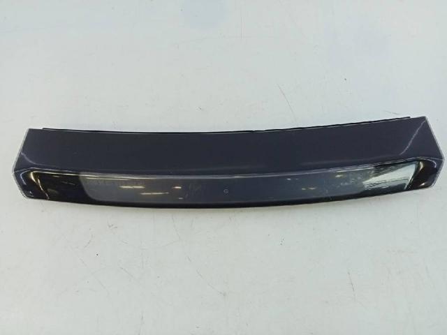 Lampa stop tylna dodatkowa 39037080 OPEL
