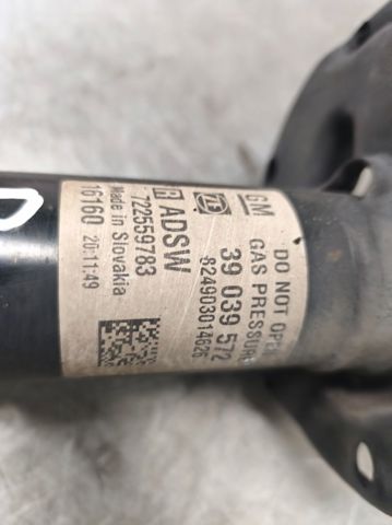 Amortyzator przedni prawy 39039572 OPEL