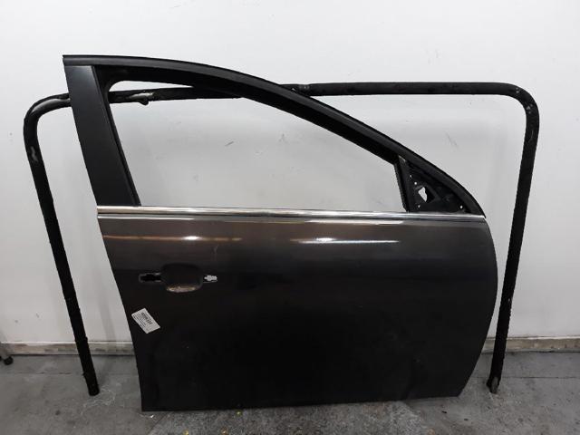Drzwi przednie prawe 39062234 OPEL
