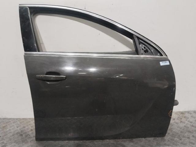 Drzwi przednie prawe 39062234 OPEL