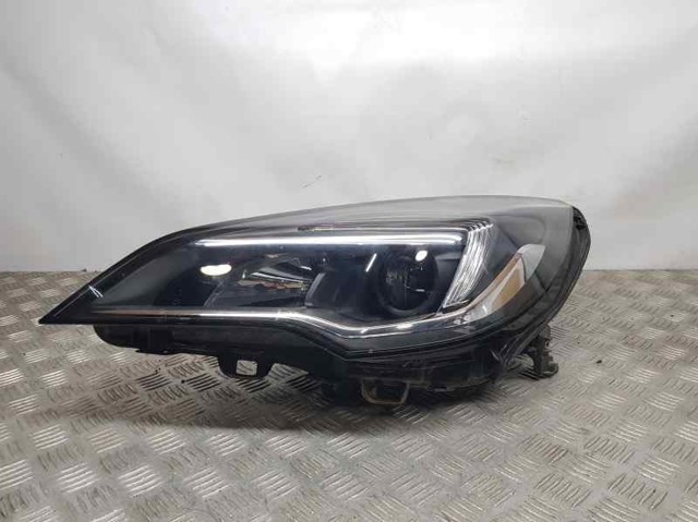 Reflektor lewy 39081892 OPEL