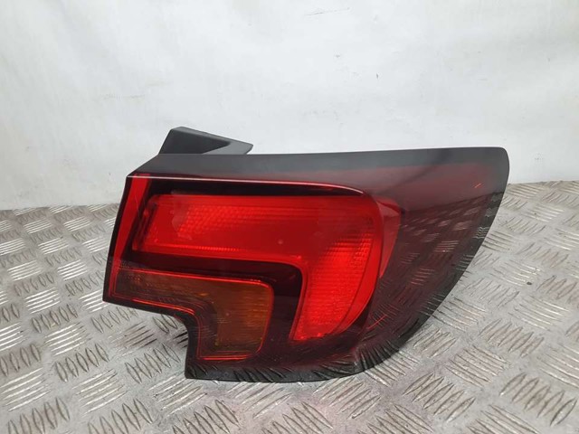Lampa zespolona tylna prawa zewnętrzna 39099015 OPEL