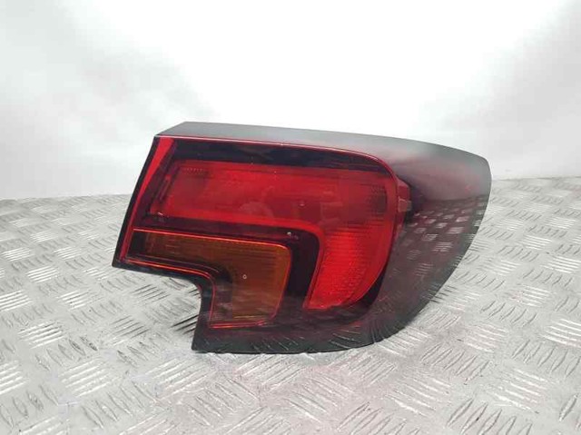 Lampa zespolona tylna prawa zewnętrzna 39099015 OPEL