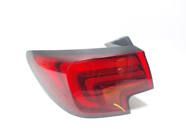 Lampa zespolona tylna lewa zewnętrzna 39099016 OPEL