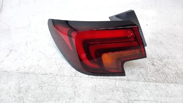 Lampa zespolona tylna lewa zewnętrzna 39099016 OPEL