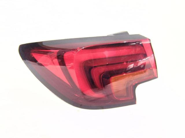Lampa zespolona tylna lewa zewnętrzna 39099016 OPEL
