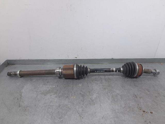 Półoś napędowa przednia prawa 391004ED0C NISSAN