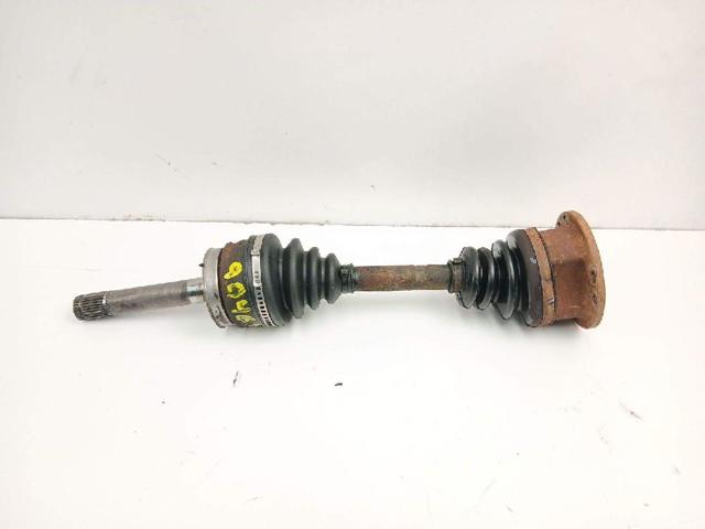 Półoś napędowa przednia 391007F00A NISSAN