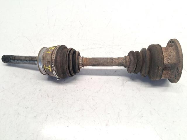 Półoś napędowa przednia 391007F00A NISSAN