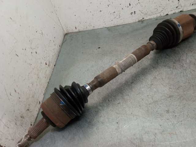 Półoś napędowa przednia prawa 391008707R RENAULT