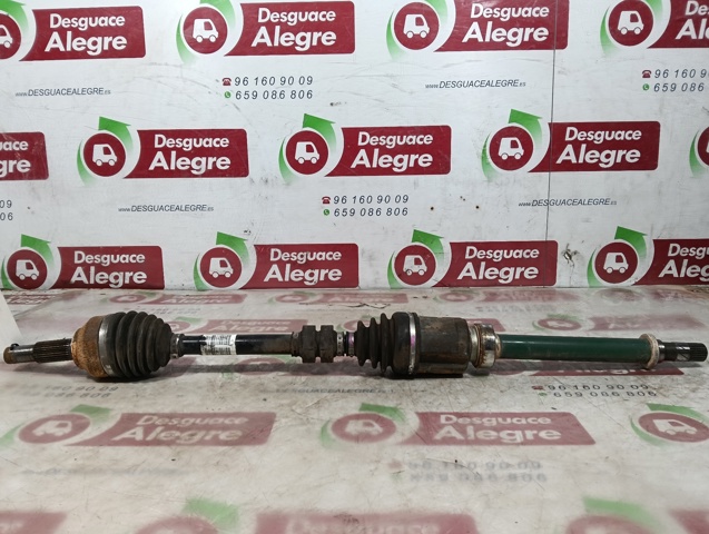 Półoś napędowa przednia prawa 39100BB02B NISSAN