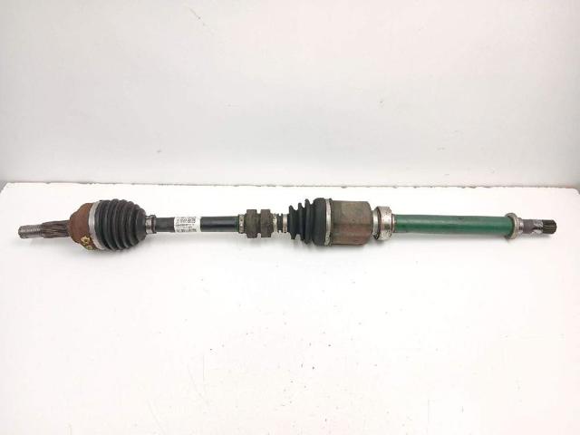 Półoś napędowa przednia prawa 39100BB02B NISSAN