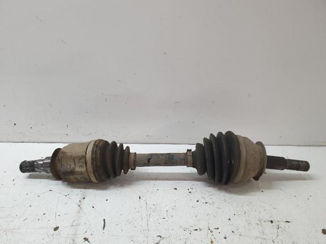 Półoś napędowa przednia 39100EB300 NISSAN