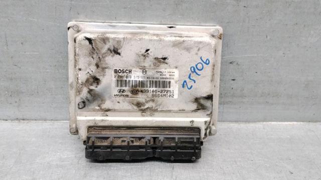 Kupić Sterownik silnika Hyundai Santa Fe I SM w dobrej cenie