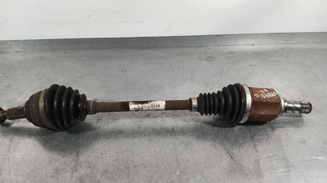 Półoś napędowa przednia lewa 391017832R RENAULT