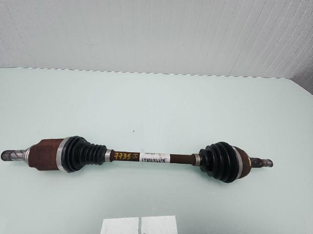 Półoś napędowa przednia lewa 391017832R RENAULT