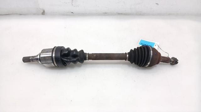 Półoś napędowa przednia lewa 391018696R RENAULT